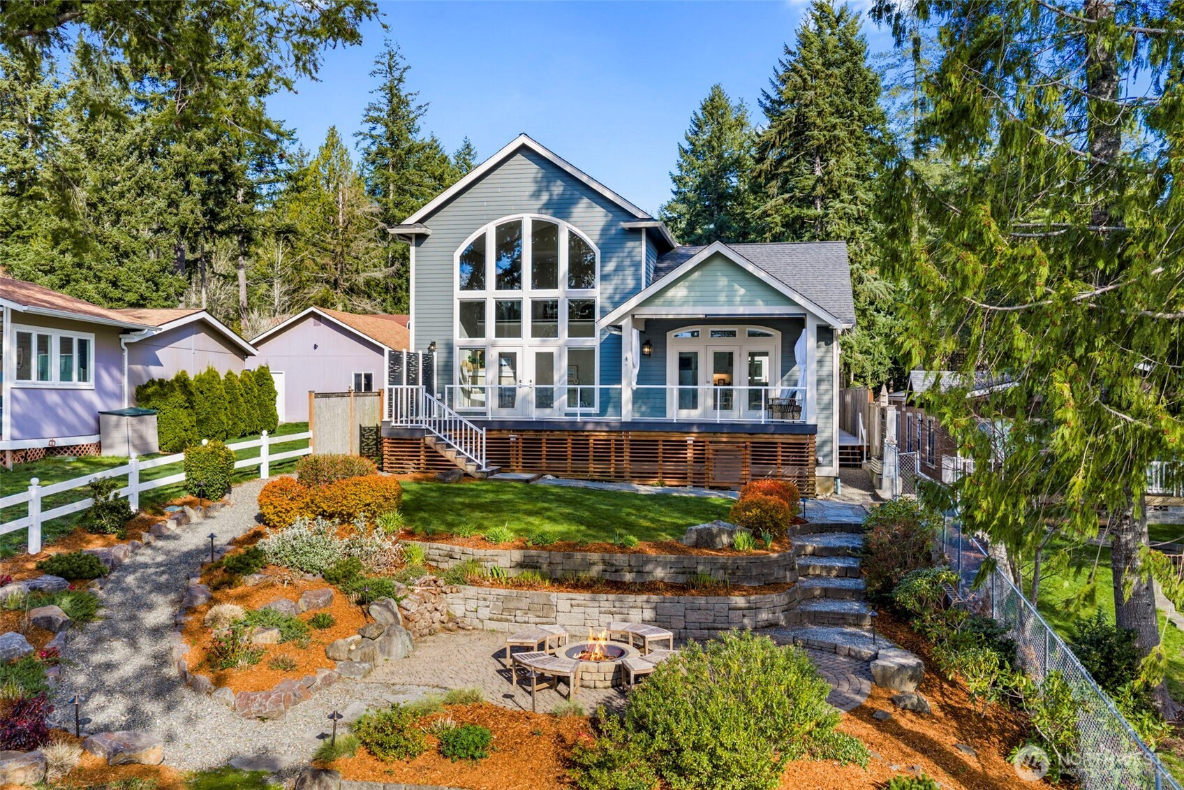 4455 Lakeview Court NW Bremerton WA 98312