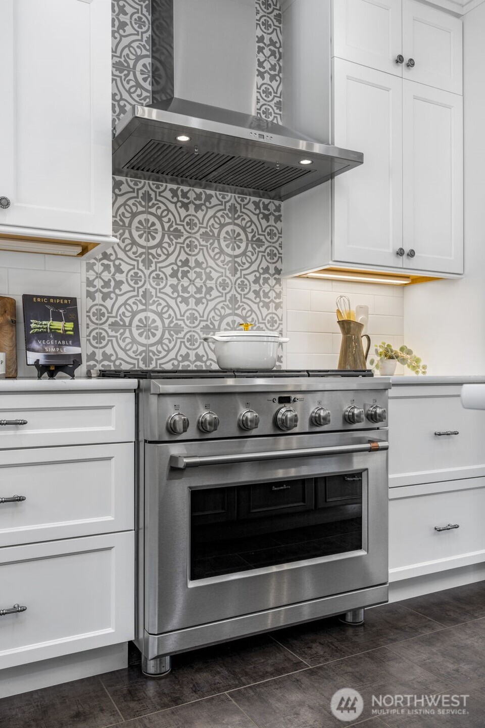 4455 Lakeview Court NW Bremerton WA 98312