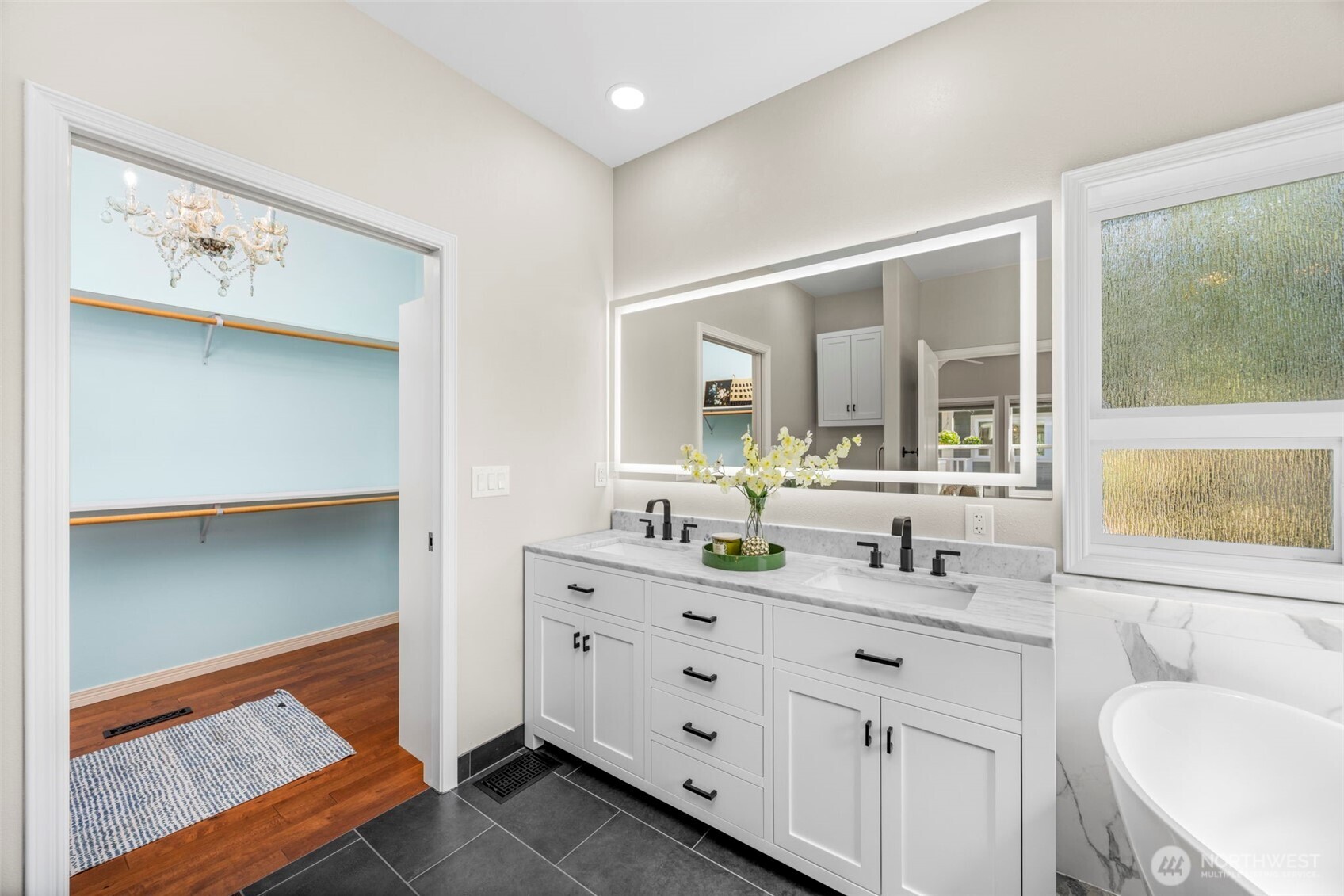4455 Lakeview Court NW Bremerton WA 98312