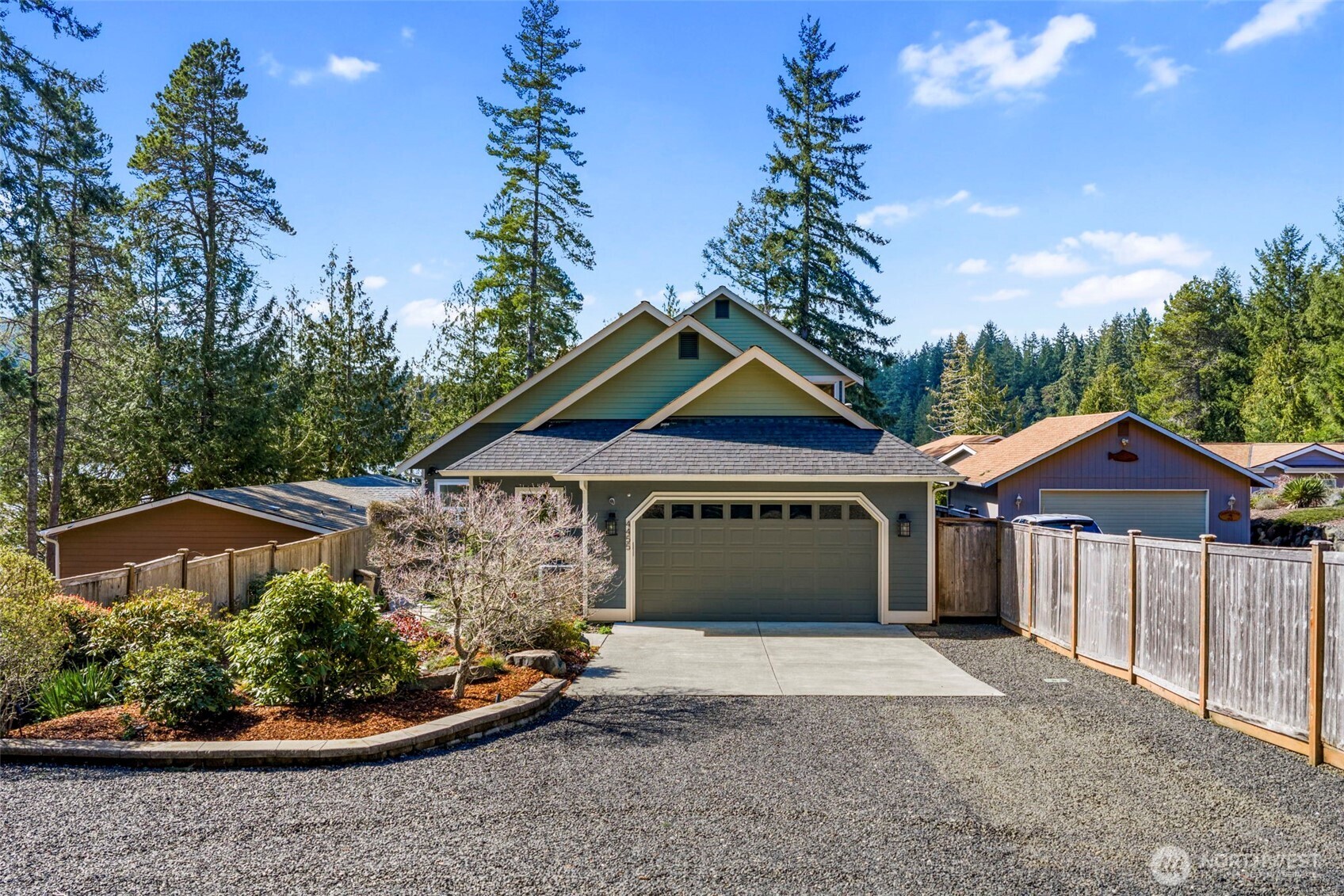 4455 Lakeview Court NW Bremerton WA 98312