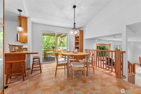 1536 Glen Cove Lane Bellingham WA 98229