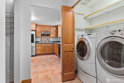 1536 Glen Cove Lane Bellingham WA 98229