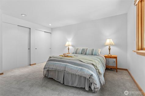 1536 Glen Cove Lane Bellingham WA 98229