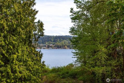 1536 Glen Cove Lane Bellingham WA 98229
