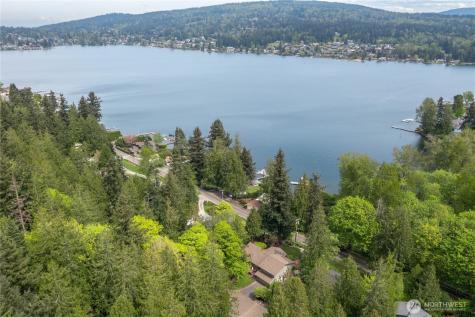 1536 Glen Cove Lane Bellingham WA 98229