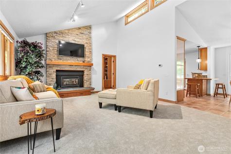 1536 Glen Cove Lane Bellingham WA 98229