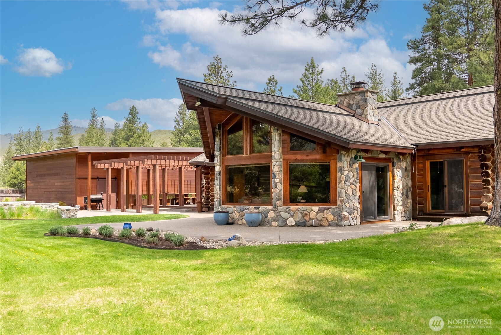 179 Wolf Creek Road Winthrop WA 98862