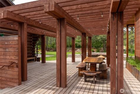179 Wolf Creek Road Winthrop WA 98862