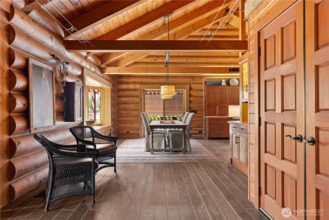 179 Wolf Creek Road Winthrop WA 98862