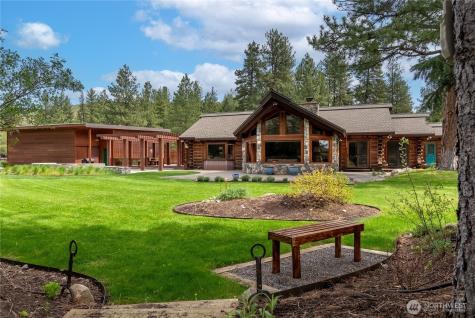 179 Wolf Creek Road Winthrop WA 98862