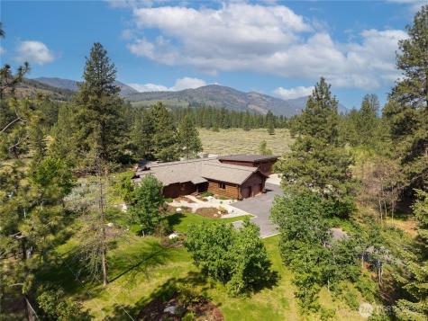 179 Wolf Creek Road Winthrop WA 98862