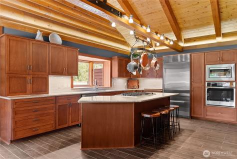 179 Wolf Creek Road Winthrop WA 98862