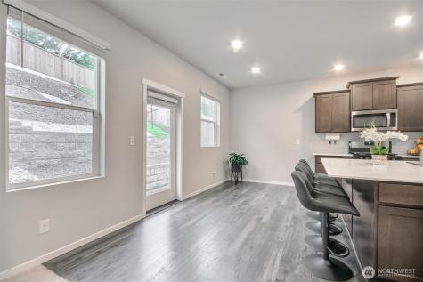 2037 81st Avenue E Edgewood WA 98371