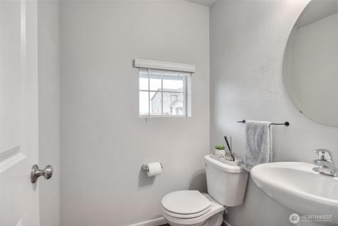 2037 81st Avenue E Edgewood WA 98371