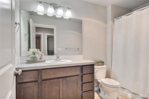 2037 81st Avenue E Edgewood WA 98371