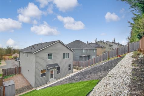 2037 81st Avenue E Edgewood WA 98371