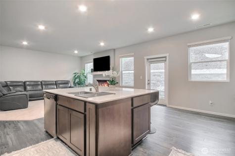 2037 81st Avenue E Edgewood WA 98371