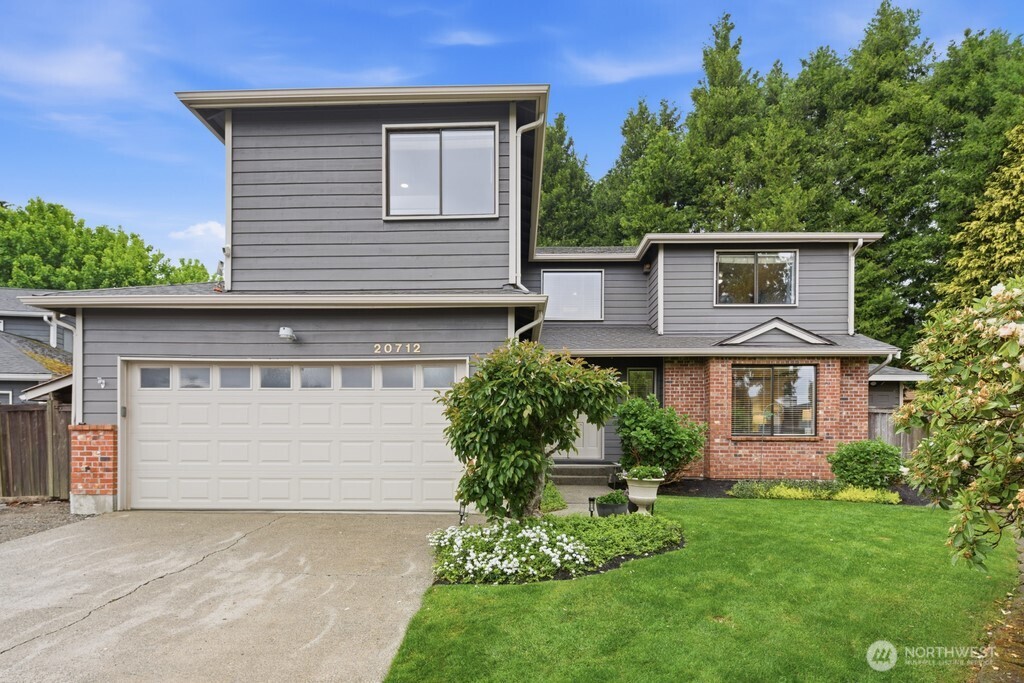 20712 33rd Avenue W Lynnwood WA 98036