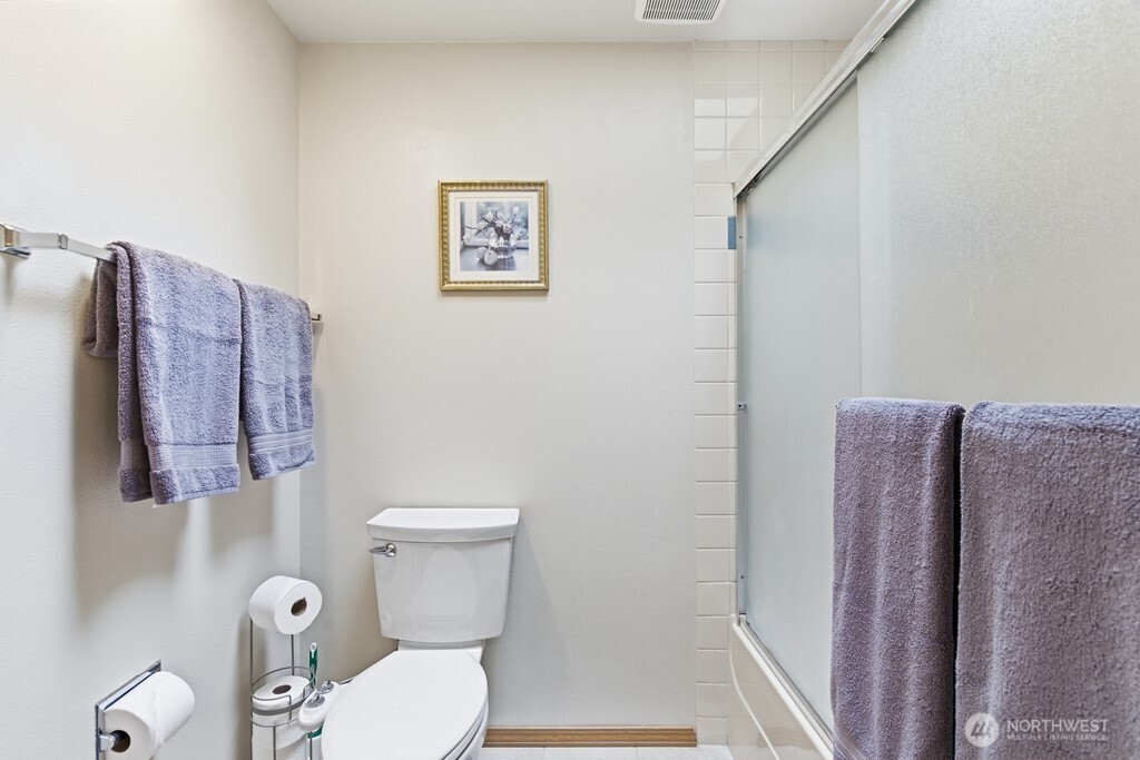 20712 33rd Avenue W Lynnwood WA 98036