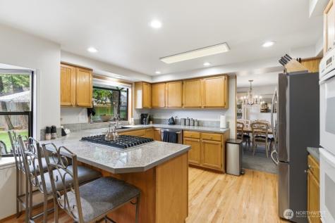 20712 33rd Avenue W Lynnwood WA 98036