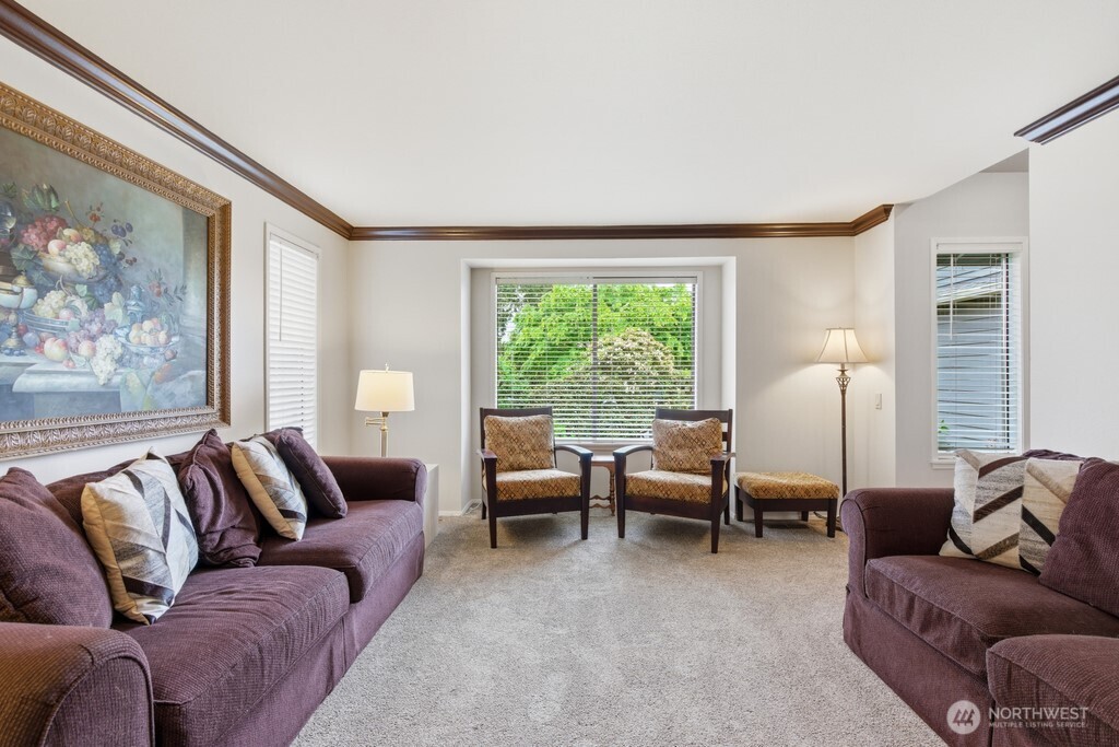 20712 33rd Avenue W Lynnwood WA 98036