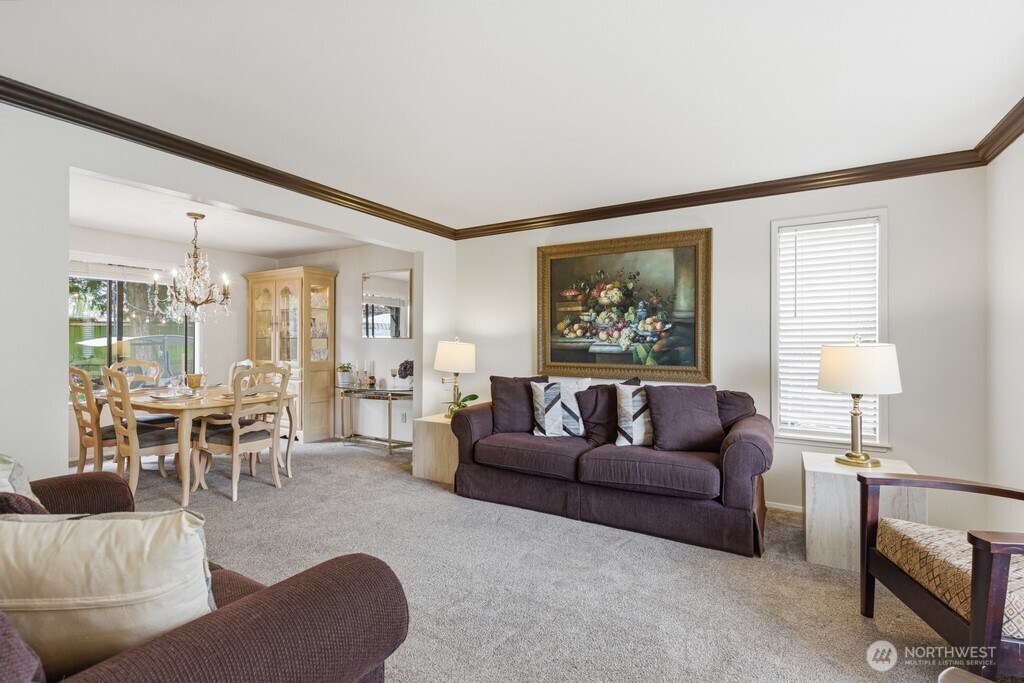 20712 33rd Avenue W Lynnwood WA 98036