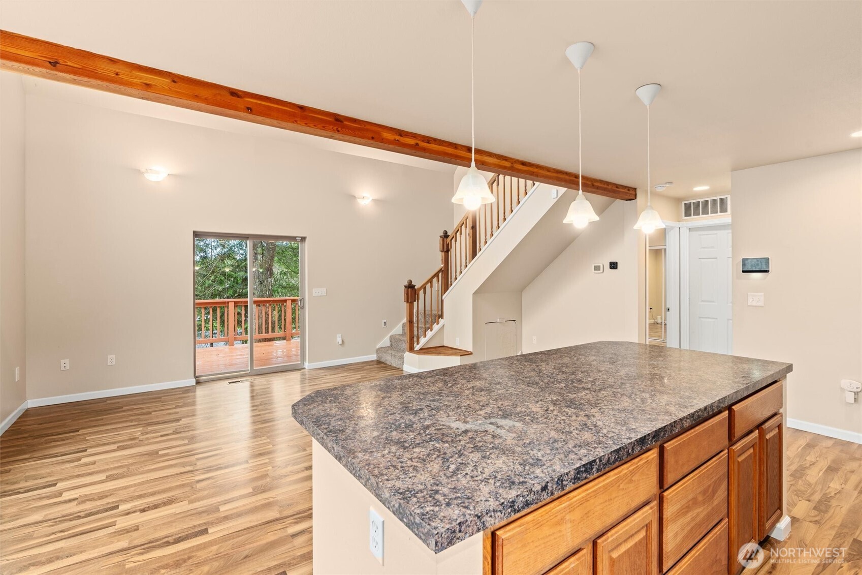 120 W Prairie Loop Road Elma WA 98541