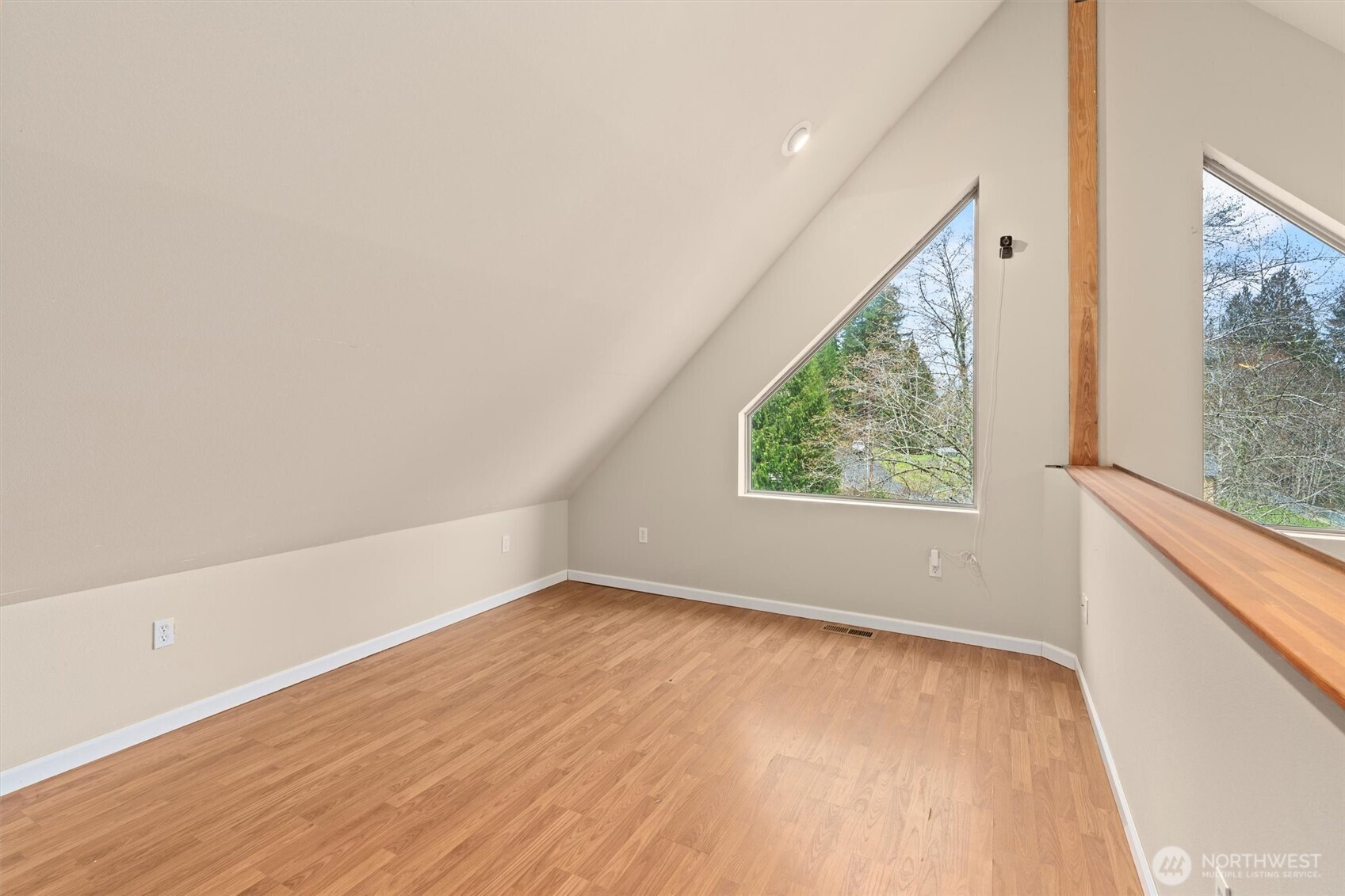 120 W Prairie Loop Road Elma WA 98541