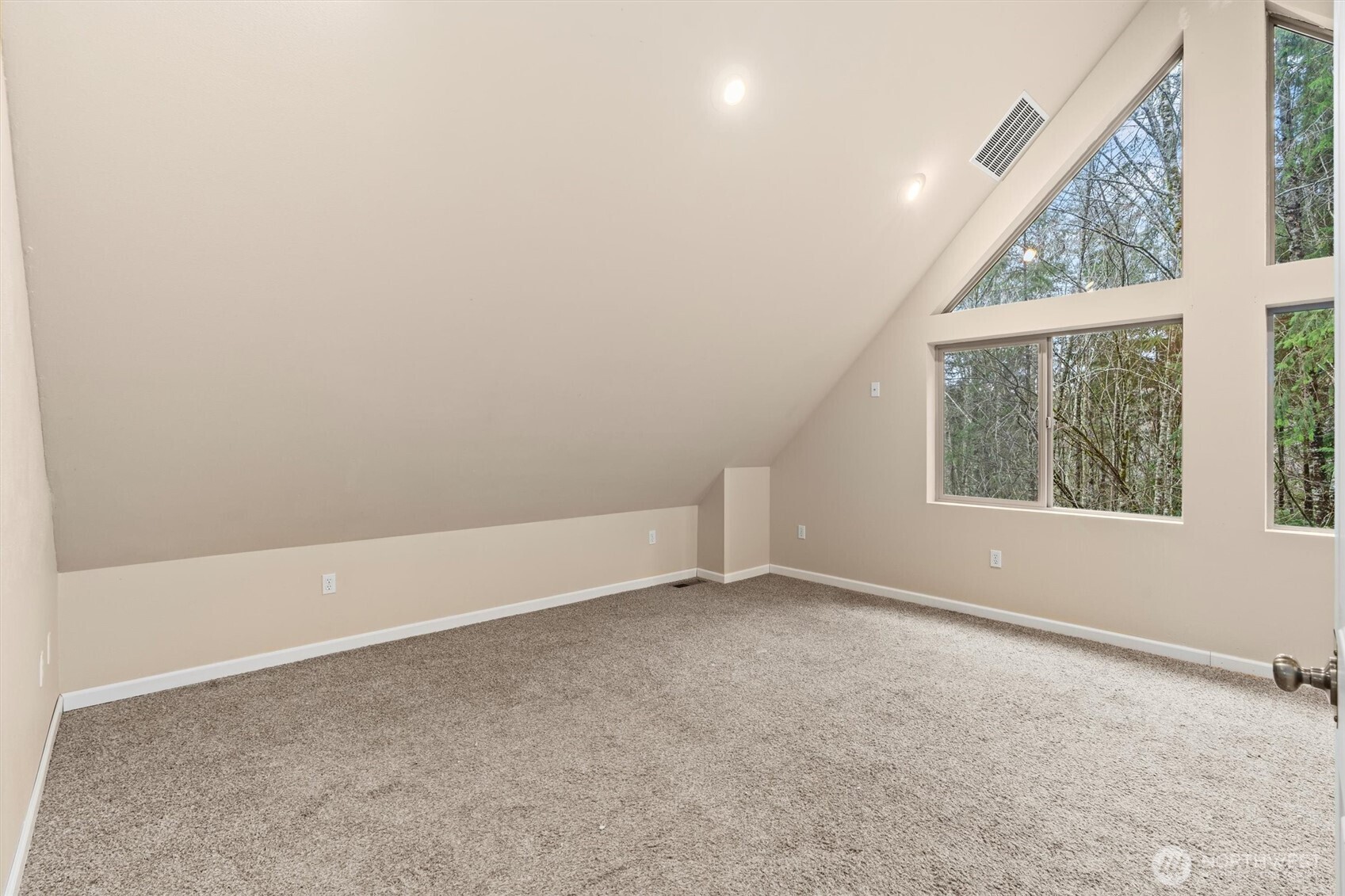 120 W Prairie Loop Road Elma WA 98541