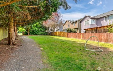 17715 8th Place W Lynnwood WA 98037