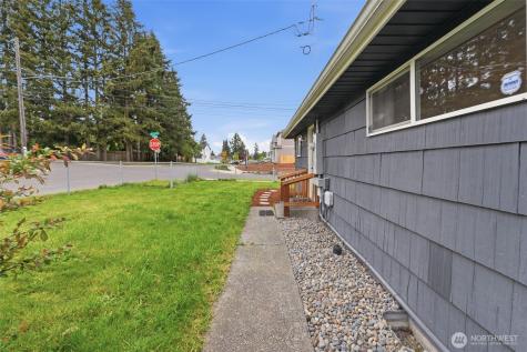1202 E 54th Street Tacoma WA 98404