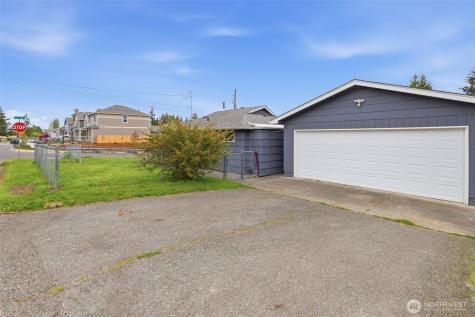 1202 E 54th Street Tacoma WA 98404