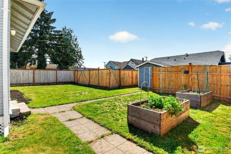 5802 S Warner Street Tacoma WA 98409