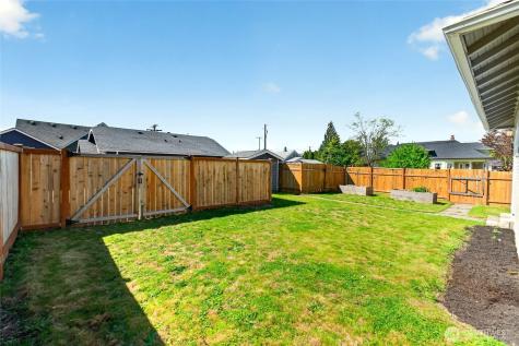 5802 S Warner Street Tacoma WA 98409