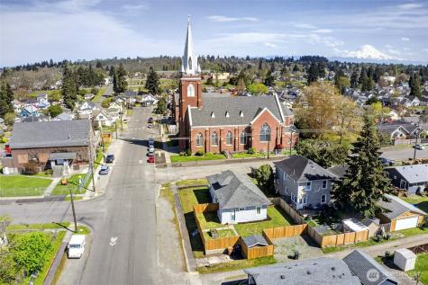 5802 S Warner Street Tacoma WA 98409