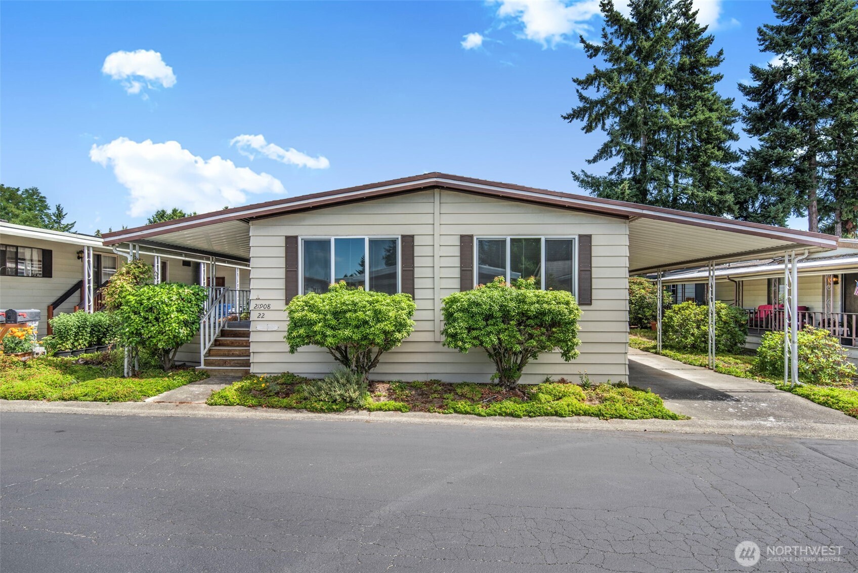 21908 107th Avenue SE Kent WA 98031