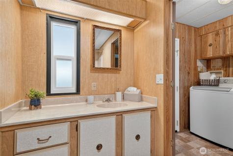 21908 107th Avenue SE Kent WA 98031