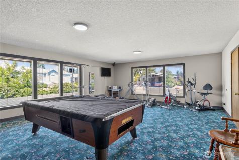 21908 107th Avenue SE Kent WA 98031