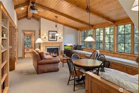 151 Rushing Water Lane Cle Elum WA 98922
