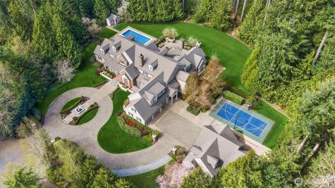 2045 250th Place NE Sammamish WA 98074