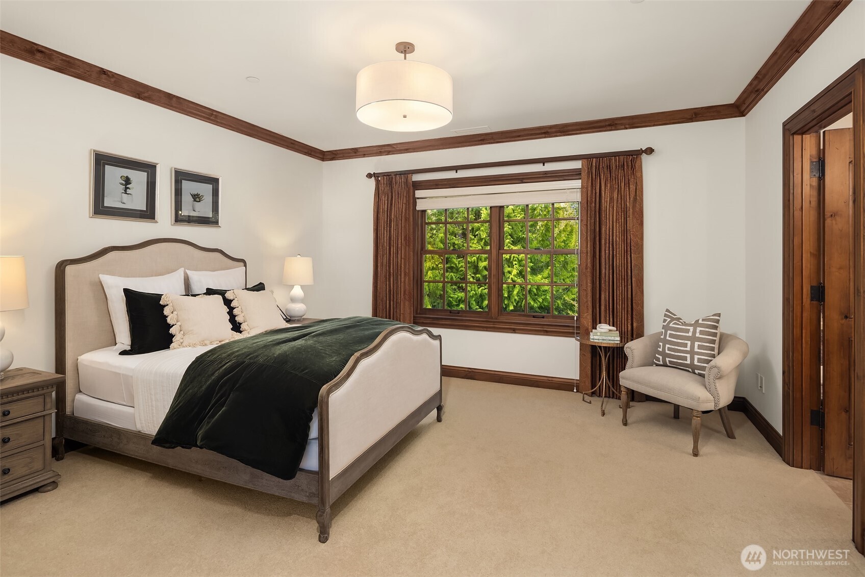 2045 250th Place NE Sammamish WA 98074