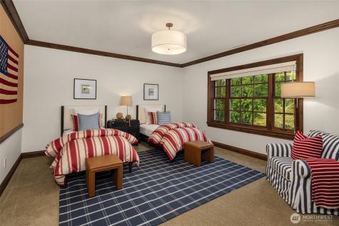 2045 250th Place NE Sammamish WA 98074