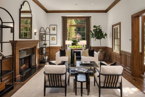 2045 250th Place NE Sammamish WA 98074