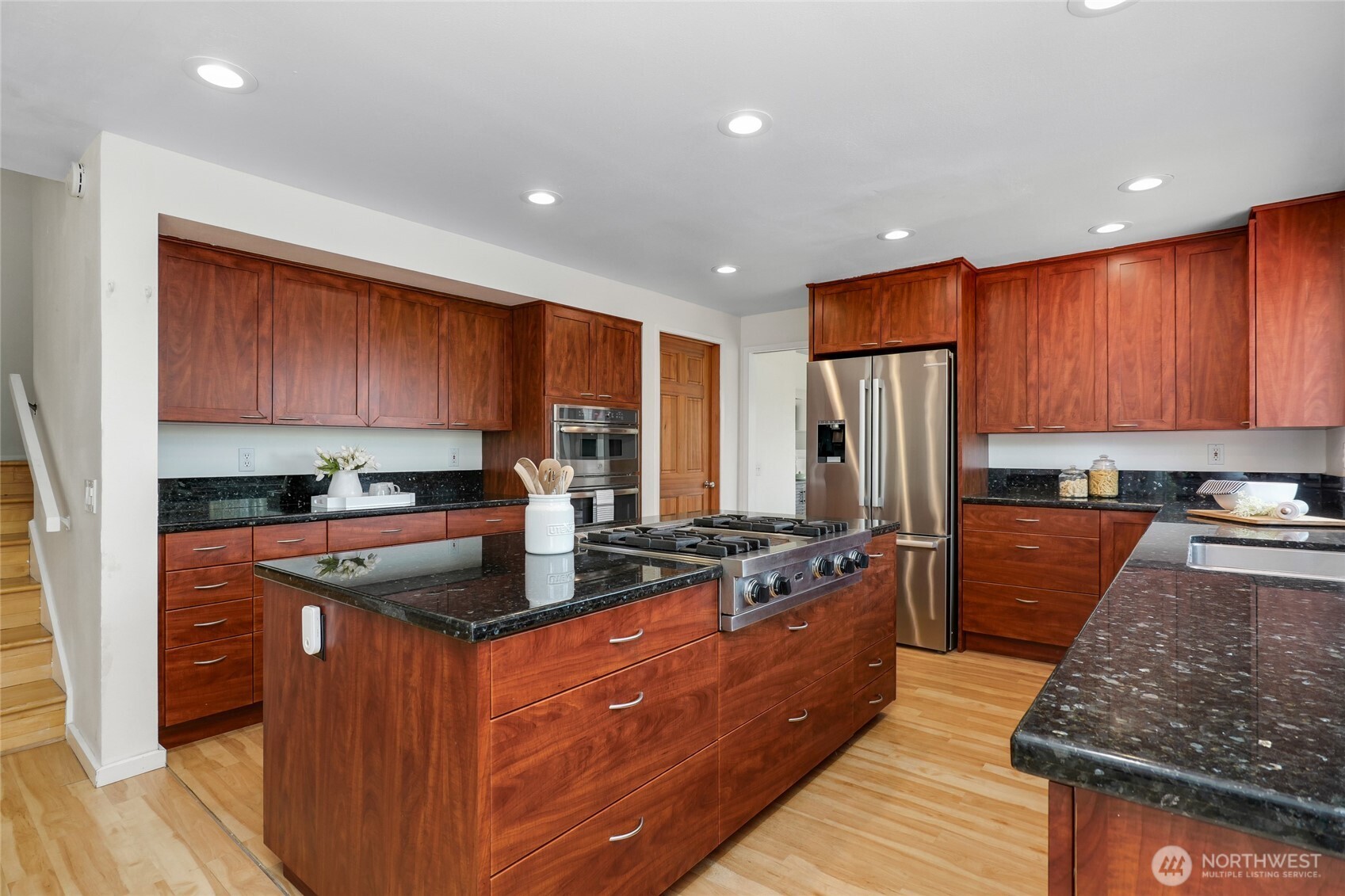 8808 NE 14th Street Clyde Hill WA 98004