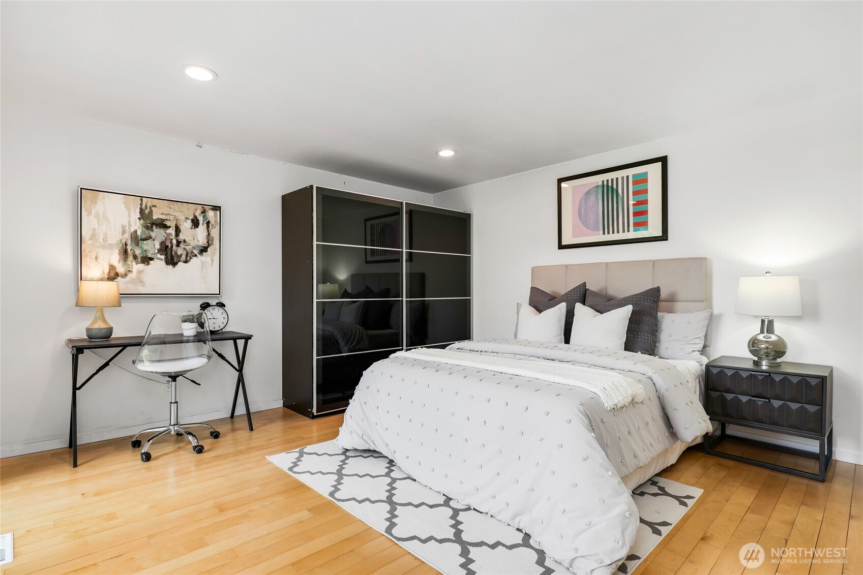 8808 NE 14th Street Clyde Hill WA 98004