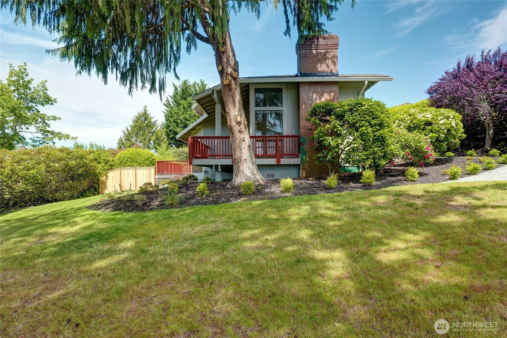8808 NE 14th Street Clyde Hill WA 98004