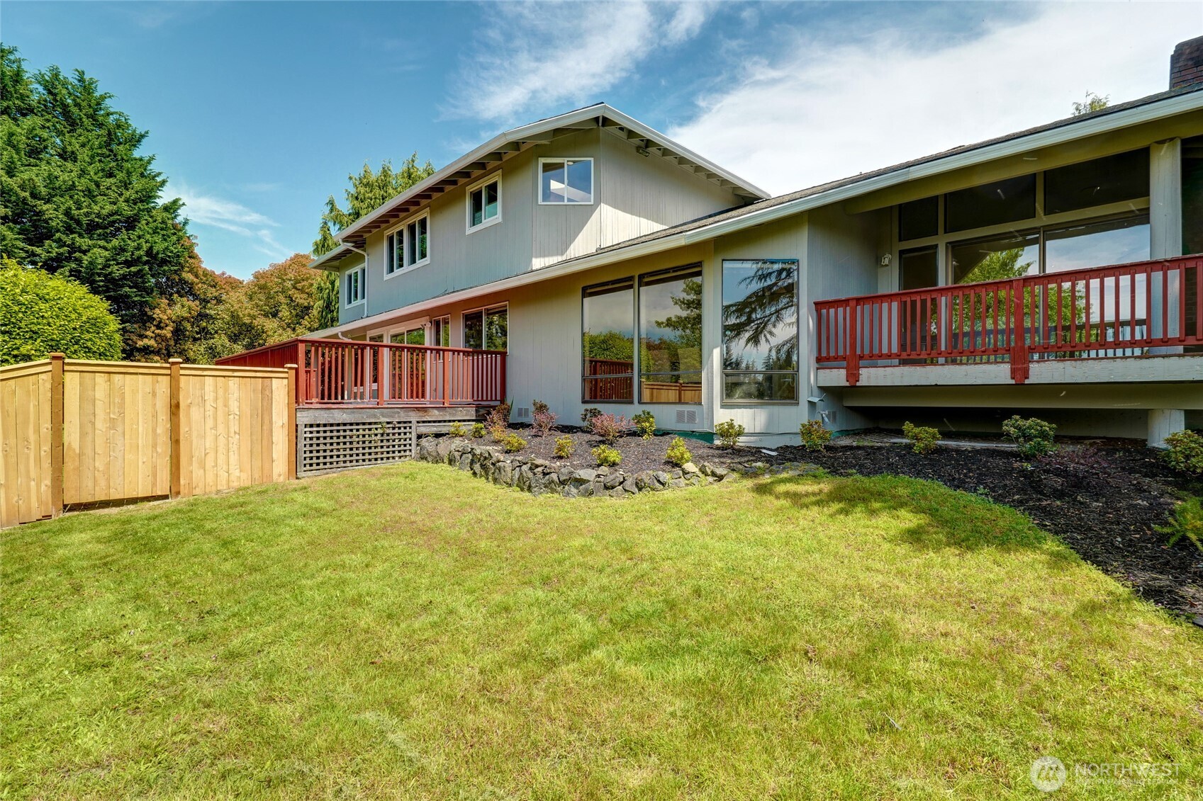 8808 NE 14th Street Clyde Hill WA 98004