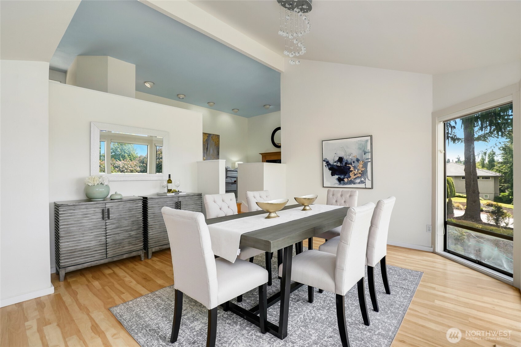 8808 NE 14th Street Clyde Hill WA 98004