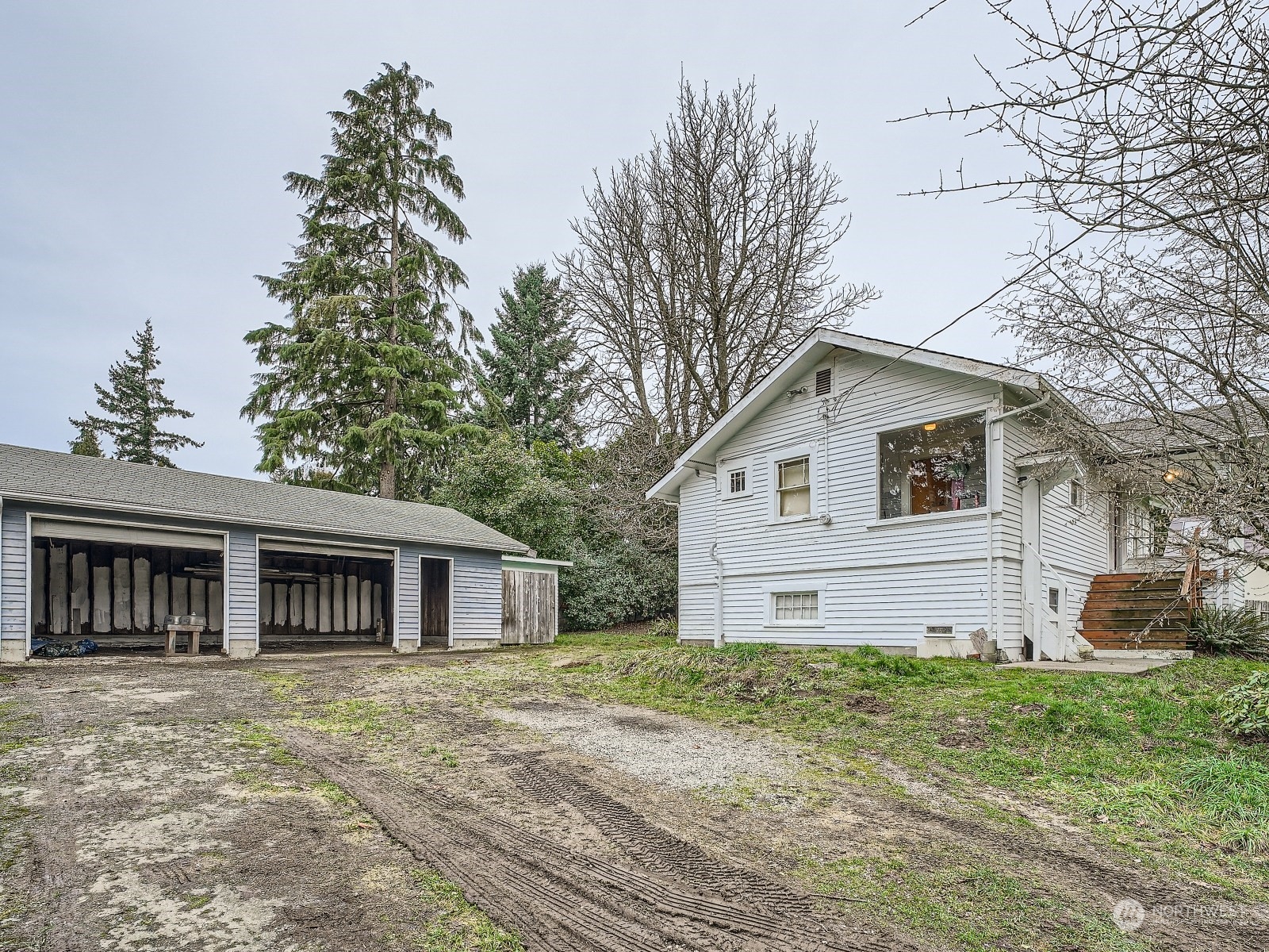 15223 40th Avenue S Tukwila WA 98188