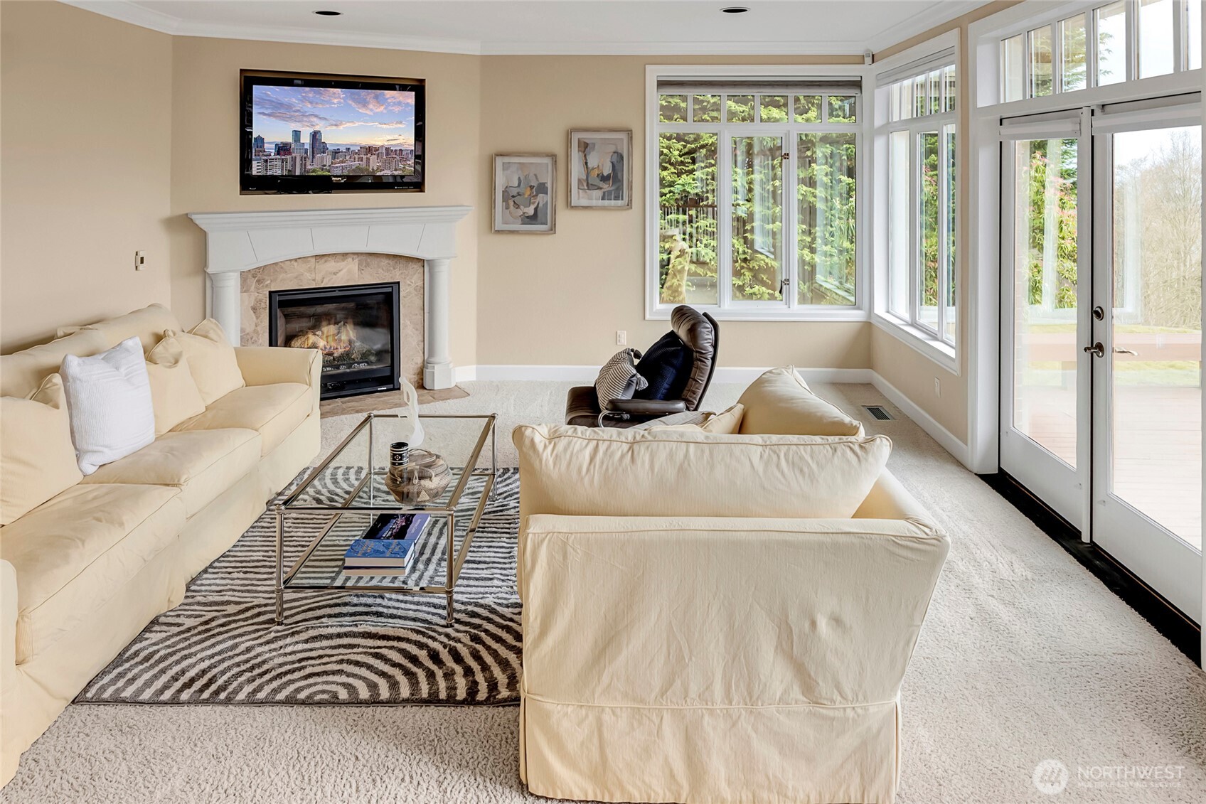 4911 Harbor Lane Everett WA 98203